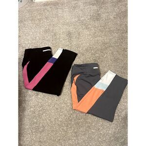 AVENUE PLUS SIZE BUNDLE 14/16 XL workout leggings with back zipper